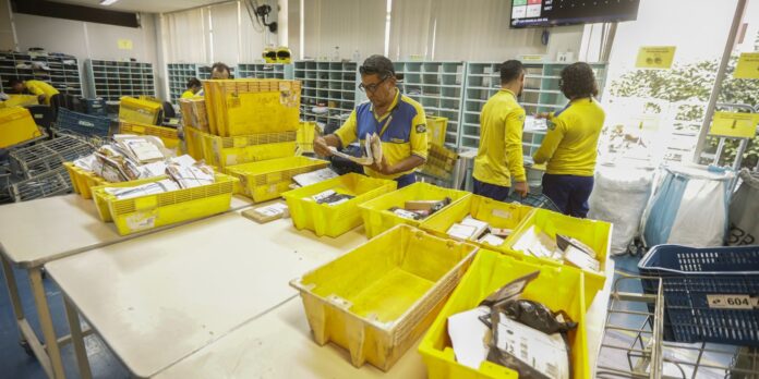 AliExpress e Correios estabelecem parceria para otimizar entregas no Brasil