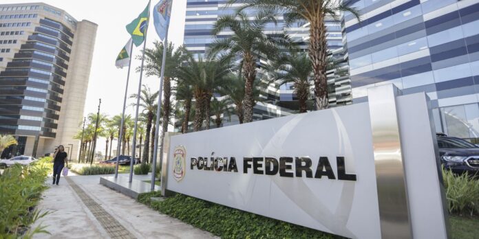 Polícia Federal realiza operações contra crimes eleitorais neste domingo