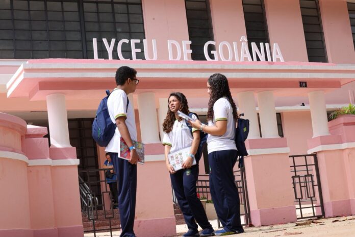 Inscrições para os Cepis Bilíngue Lyceu e do Esporte se encerram no dia 23