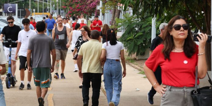 Aumento da violência política no Brasil afeta principalmente mulheres