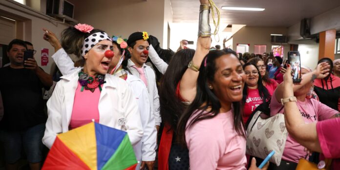 Outubro Rosa: Conclusão do tratamento não elimina o receio do câncer