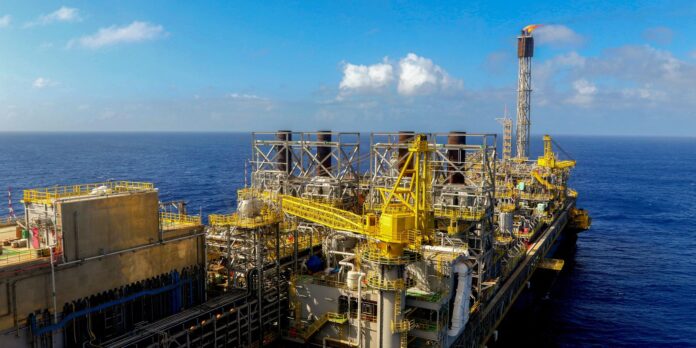 ANP prevê leilão de mais de 320 blocos de petróleo nesta quarta-feira