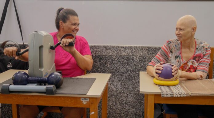 Dia de Combate ao AVC destaca a importância da reabilitação para a autonomia dos pacientes