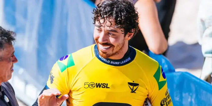 Yago Dora, Ítalo Ferreira e Medina avançam para as quartas de final em Peniche